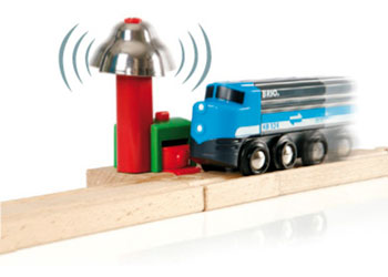 Brio - Magnetic Bell Signal image 2