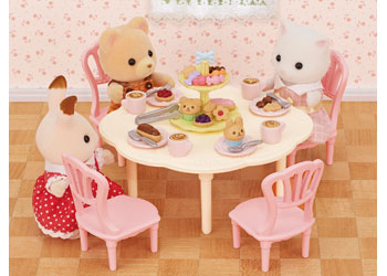 Sylvanian Families - Sweets Party Set image 1