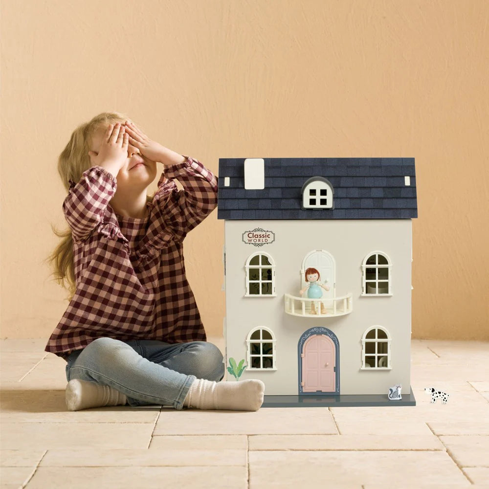 Classic World - Vintage Dollhouse image 2