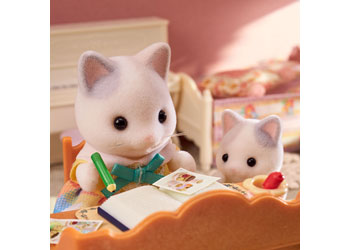Sylvanian Families  - Latte Cat Family image 4