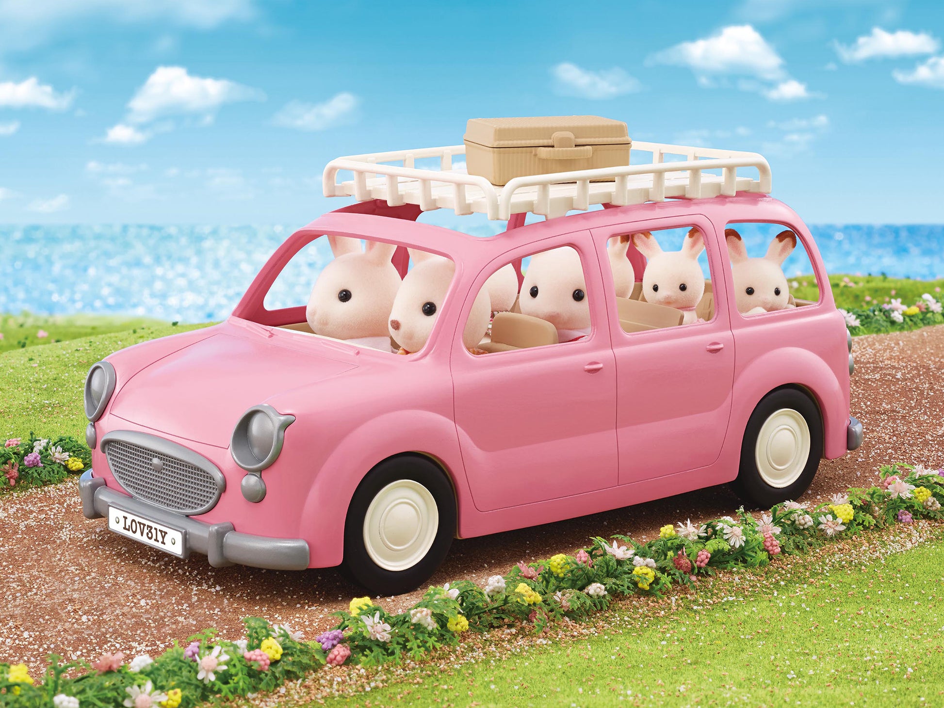 Sylvanian Families - Family Picnic Van image 2