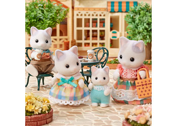 Sylvanian Families  - Latte Cat Family image 2