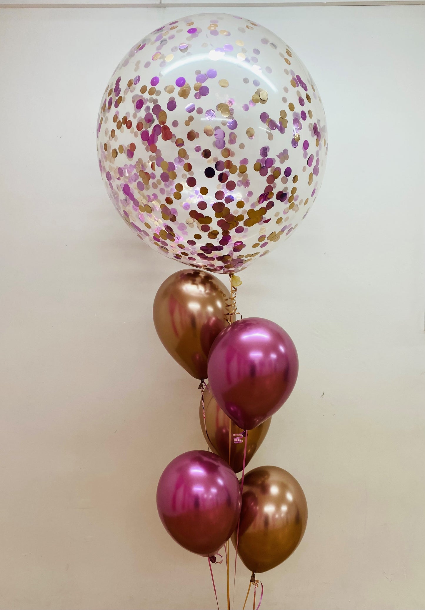 Confetti Balloon Displays image 4