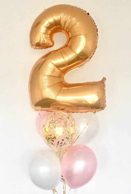 Confetti Balloon Displays image 3